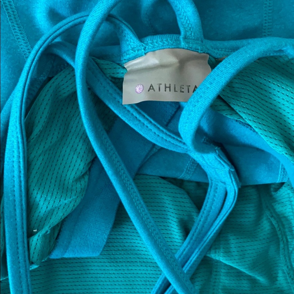 Athleta tank top built in bra SMALL - Picture 5 of 6